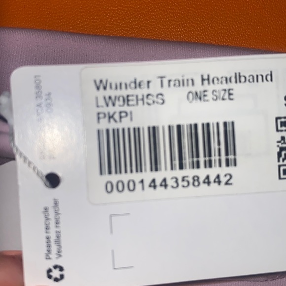 RARE PINK LULULEMON WUNDER TRAIN HEADBAND NWT main image 4